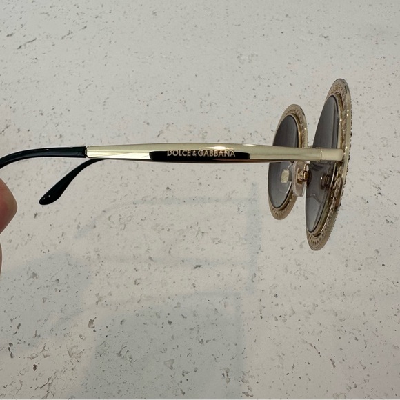 DOLCE & GABBANA ROUND SUNGLASSES - Picture 7 of 16